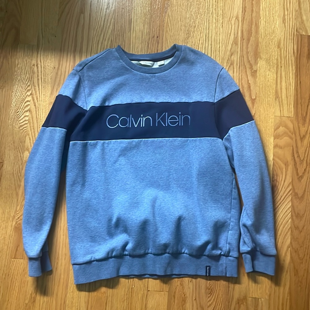 Calvin Klein Men’s L/G Blue Striped Crew Neck